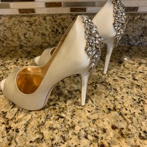 Badgley Mischka heels
